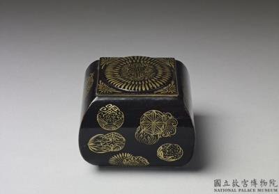 图片[2]-Glass Go pieces (and black-lacquered Go jars with gold painting), 18th century, Qing dynasty-China Archive